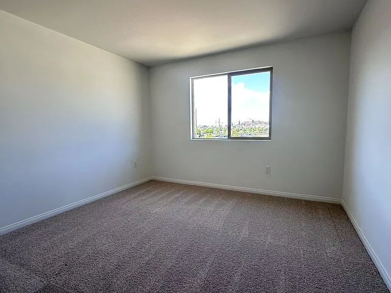 29662 Courage Ct — Photo 13