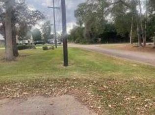 203 Black Gum Ln, Village Mills, TX 77663