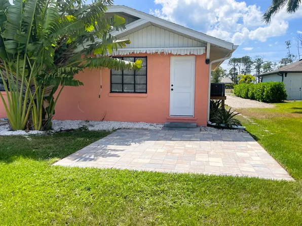 1835 Riverside Dr Unit 1, Englewood, FL 34223