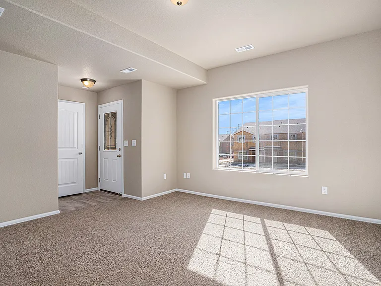 7680 Spruce Pine Grv — Photo 13