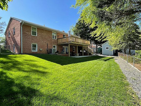 5th image of 4507 Mullen Ln
