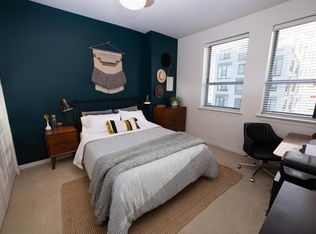 511 W Division St APT 507, Chicago, IL 60610