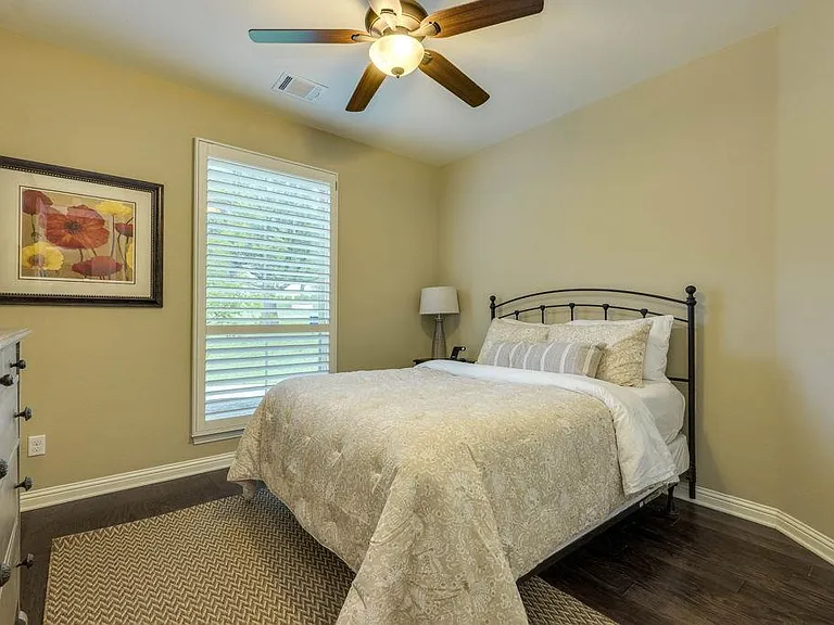 308 Duffy Ln — Photo 18