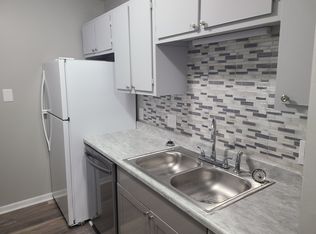 410 S Ayersville Rd, Mayodan, NC 27027