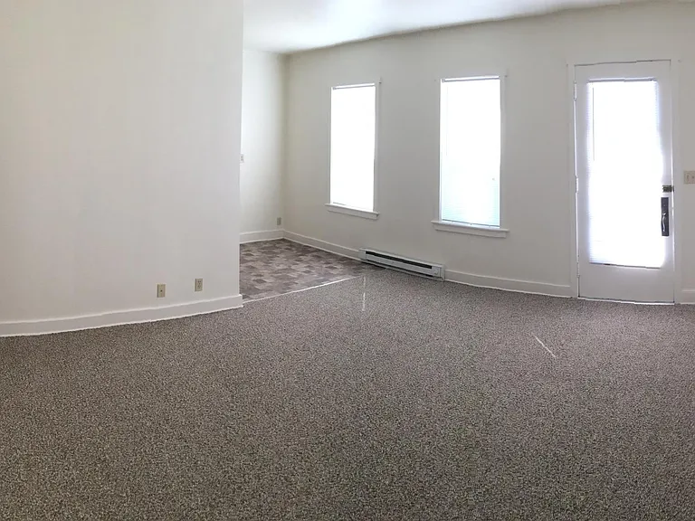 121 Center St #1 — Photo 4
