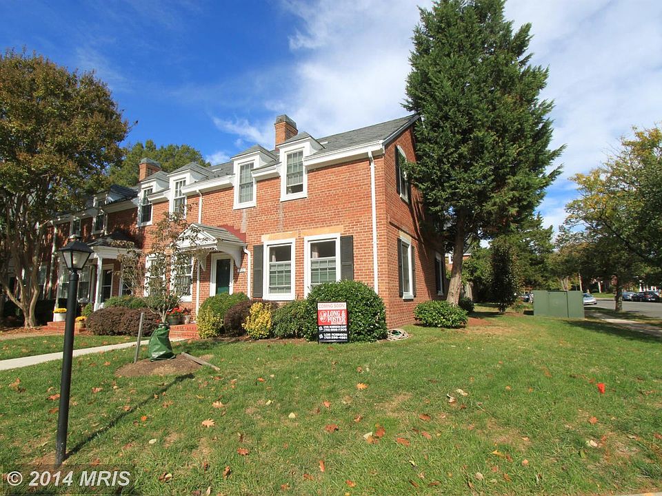1st image of 3500 S Wakefield St