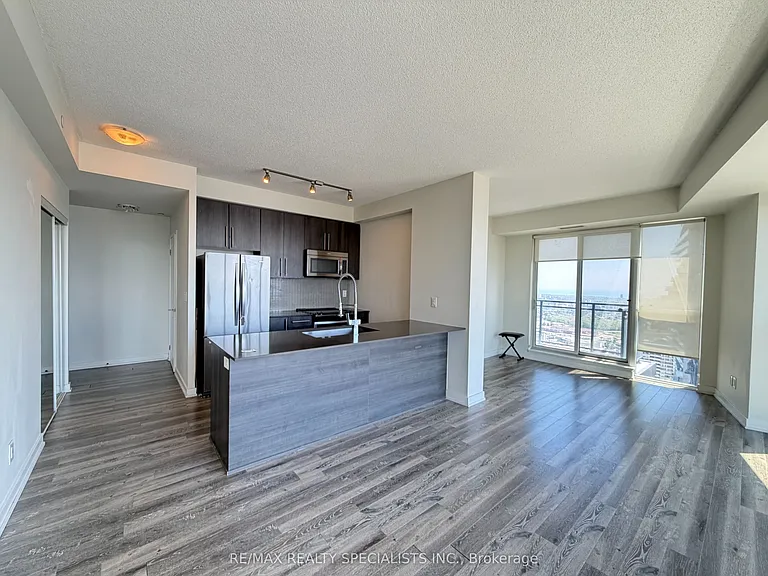 510 Curran Pl #3502 — Photo 14