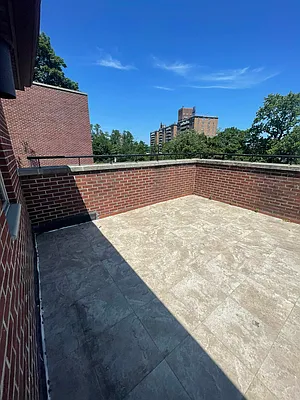 Rented by OOAKB&F INC | media 14