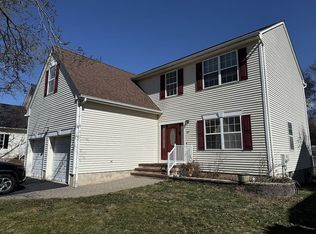 43 Wexford Way, Bridgewater, NJ 08807