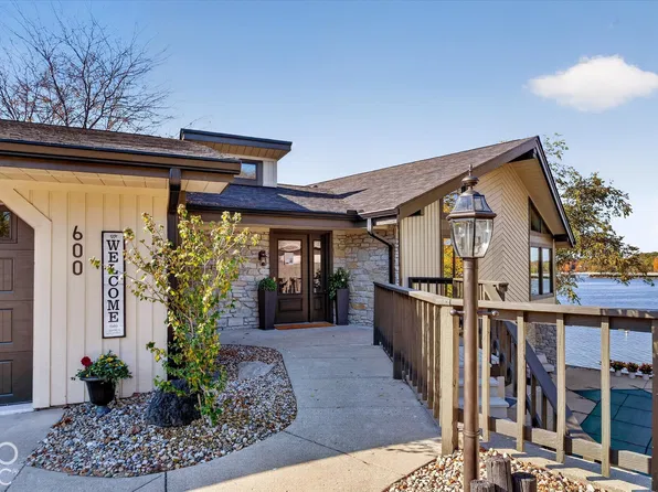 600 Lakeview Ln, Cicero, IN 46034