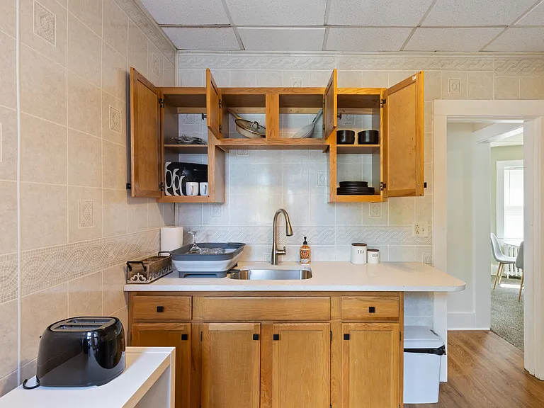 2 Irvington Rd #6 — Photo 12