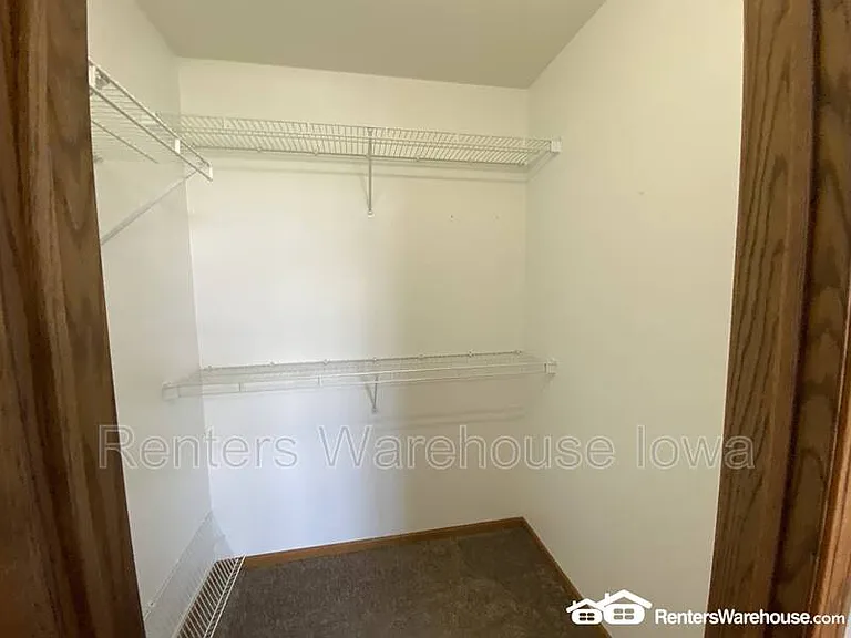 737 Kitterman Cir — Photo 7