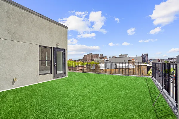 Rented by Gutman Management Co Inc | media 18