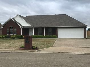 1749 Quail Run Dr, Wynne, AR 72396