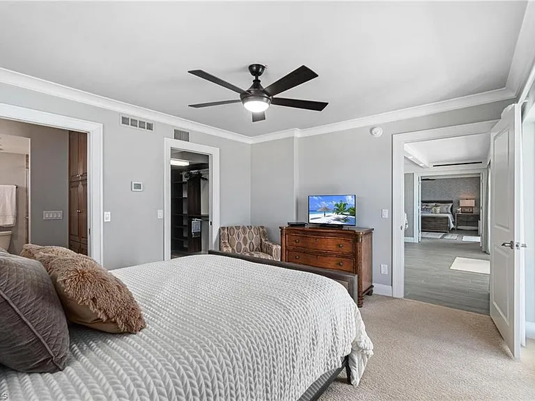 9051 Gulf Shore Dr #Penthouse 3 — Photo 31