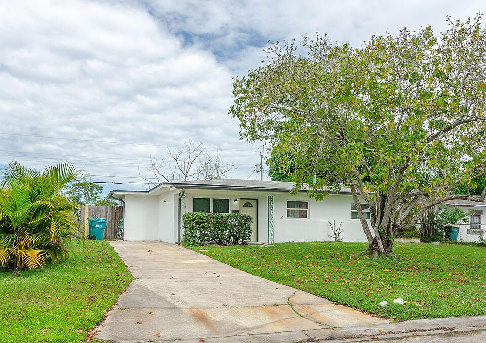 1st image of 2370 Pawnee Dr