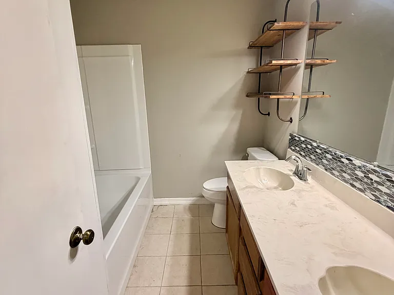 31 Colony Park Dr — Photo 14