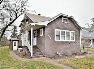 270 N Clinton Ave, Elmhurst, IL 60126