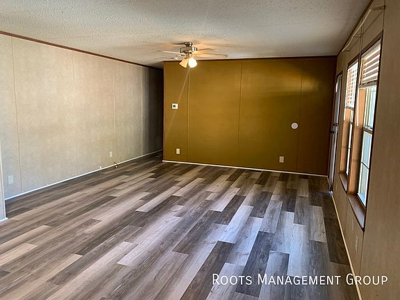4th image of 8703 Wabash Ave #36