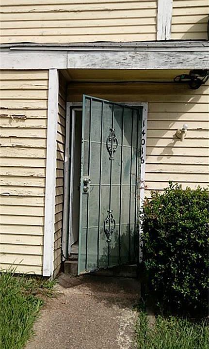 1st image of 8323 Wilcrest Dr APT 4016