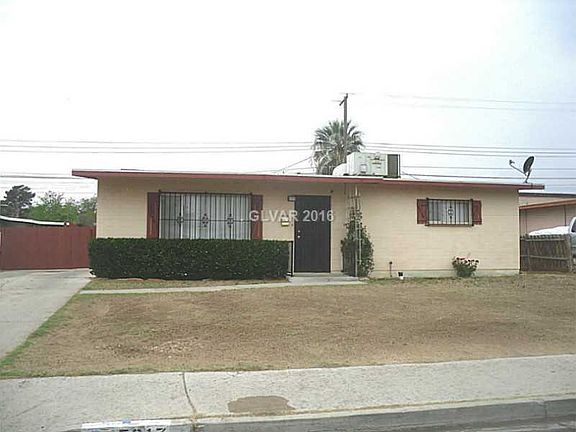 2nd image of 5017 Carmen Blvd