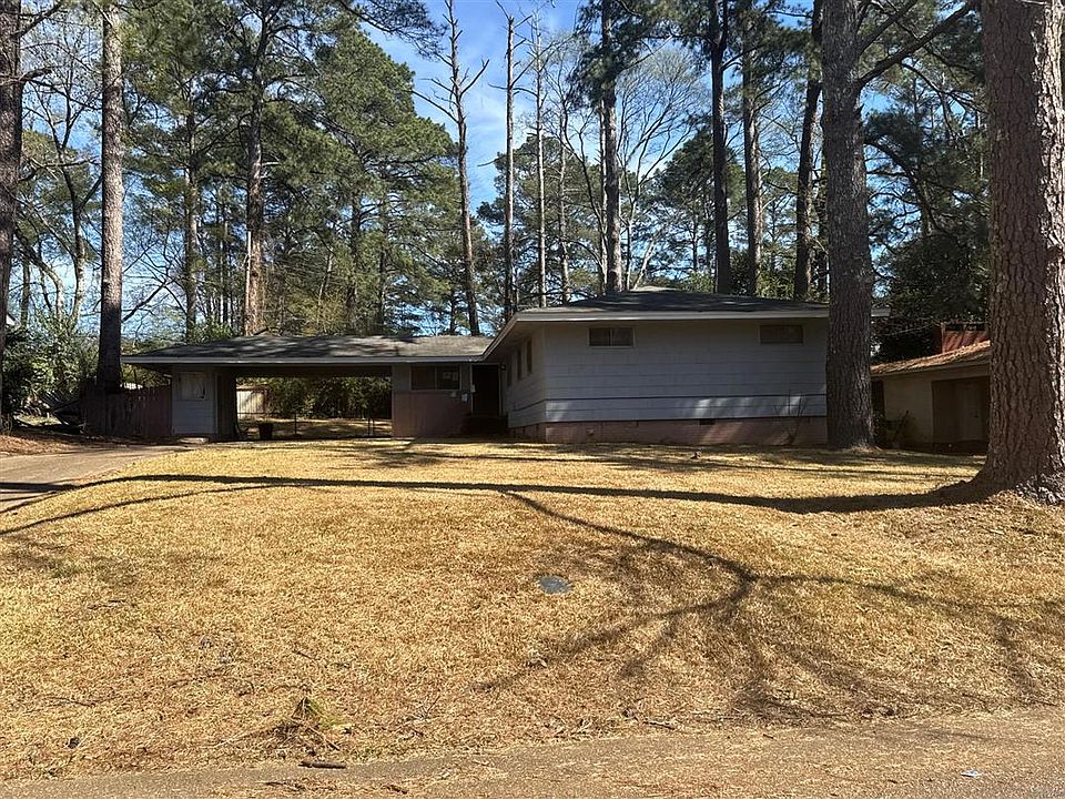 1st image of 1904 Wisteria Dr