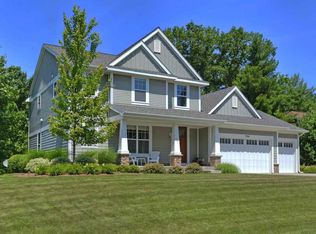 724 Walnut Rdg, Traverse City, MI 49686