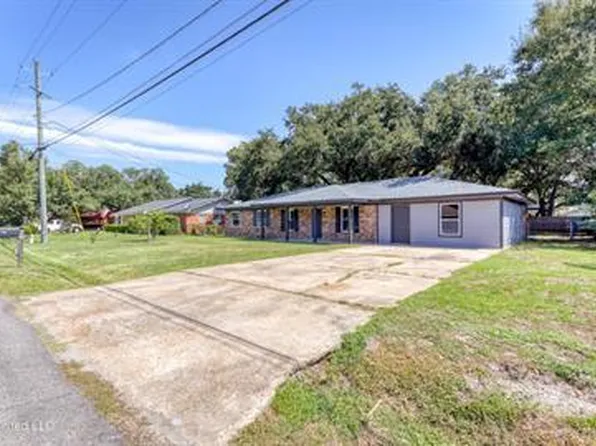 504 N Island View Ave, Long Beach, MS 39560