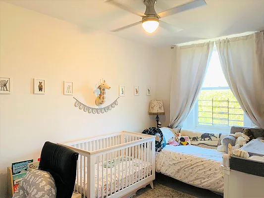 Rented by Realty Collective | media 4