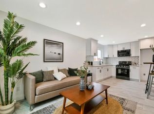 3057 Vineyard Ave, Los Angeles, CA 90016