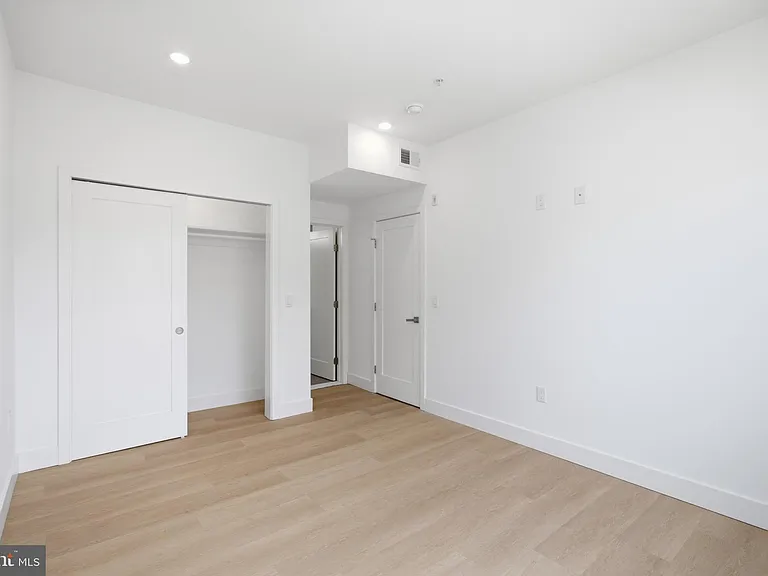3637 N 16th St #C — Photo 12