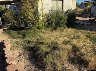490 Kay Geng St, Moapa Valley, NV 89040