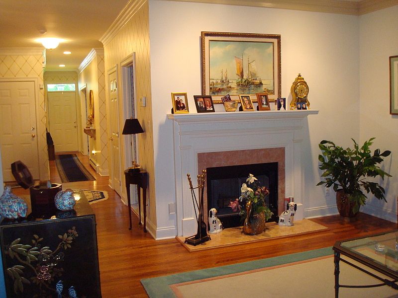 1st image of 506 Huntington Ct