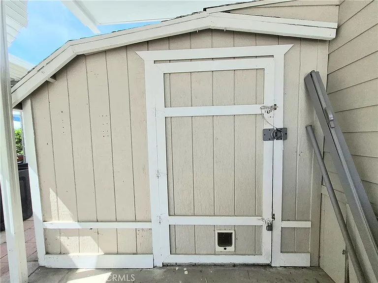 1382 Western Dr — Photo 17