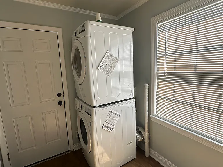 25 Carmel Dr — Photo 20