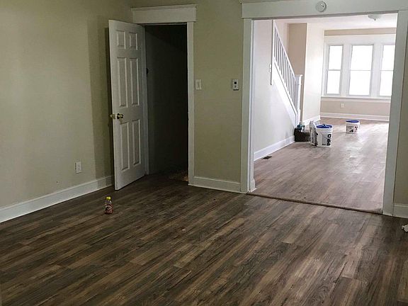 3rd image of 18 Sanhican Dr