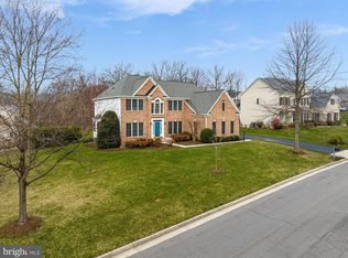 22495 Forest Manor Dr, Ashburn, VA