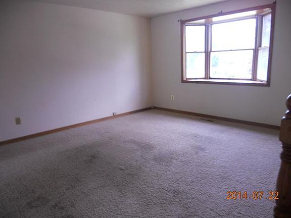 3rd image of 701 Purdue Ave