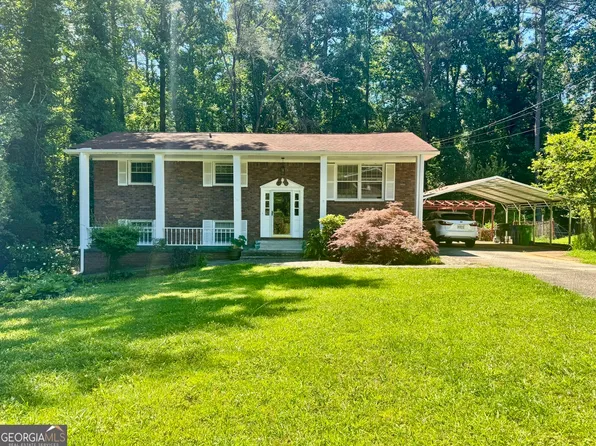 776 Airlie Dr, Stone Mountain, GA 30083