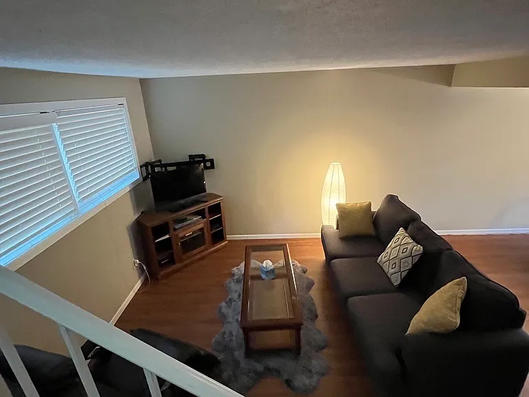 429 W Eagle Lake Dr — Photo 5