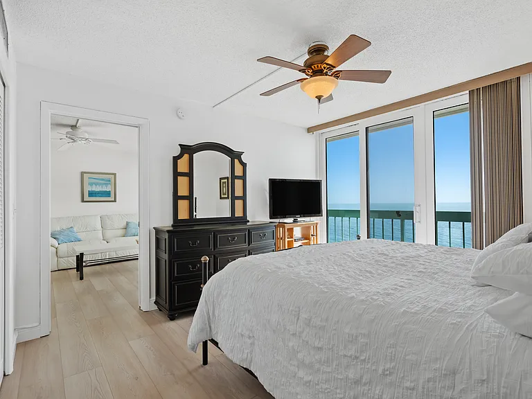 9940 S Ocean Dr #1207 — Photo 16