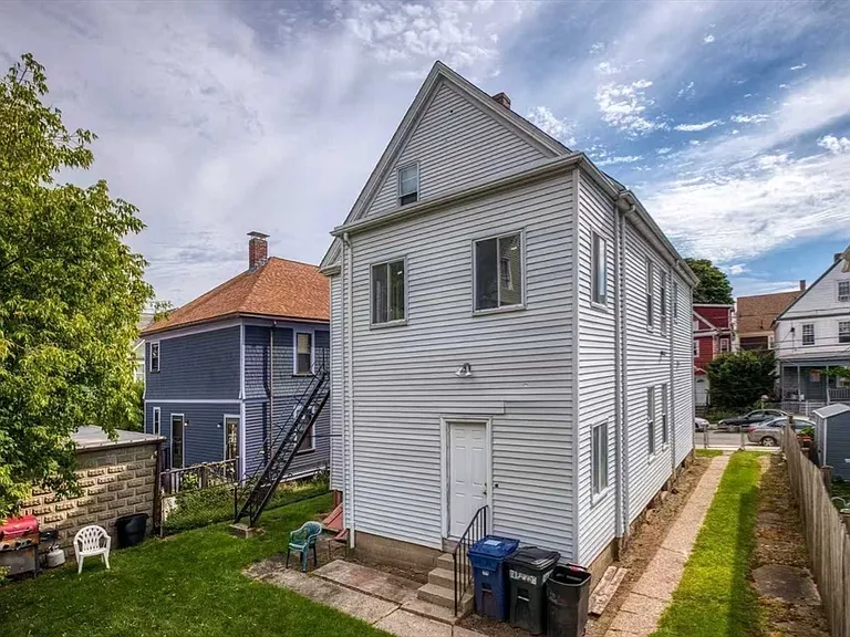39 Etna St #2 — Photo 13