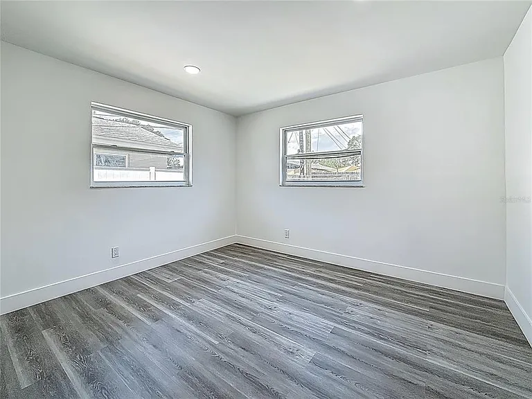 1755 Shore Acres Blvd NE — Photo 15
