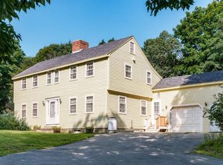 47 Apple St, Essex, MA 01929