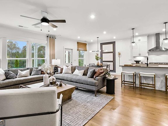 7th image of this home