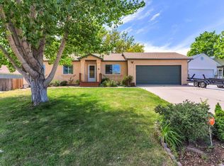 6 Gunsmith Ct, Pueblo, CO 81008