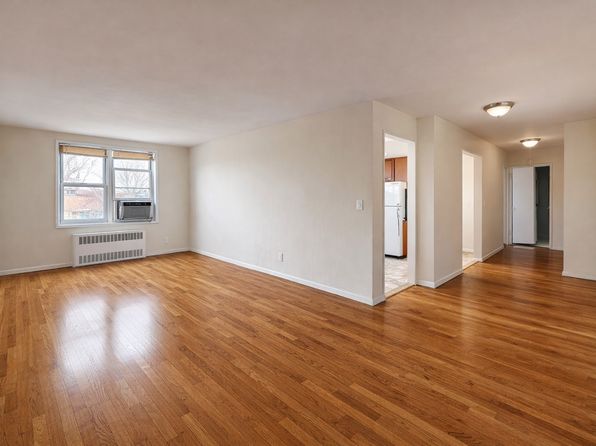 (undisclosed Address)