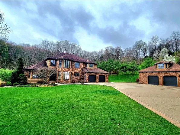 104 Oakview Ln, Marietta, OH 45750