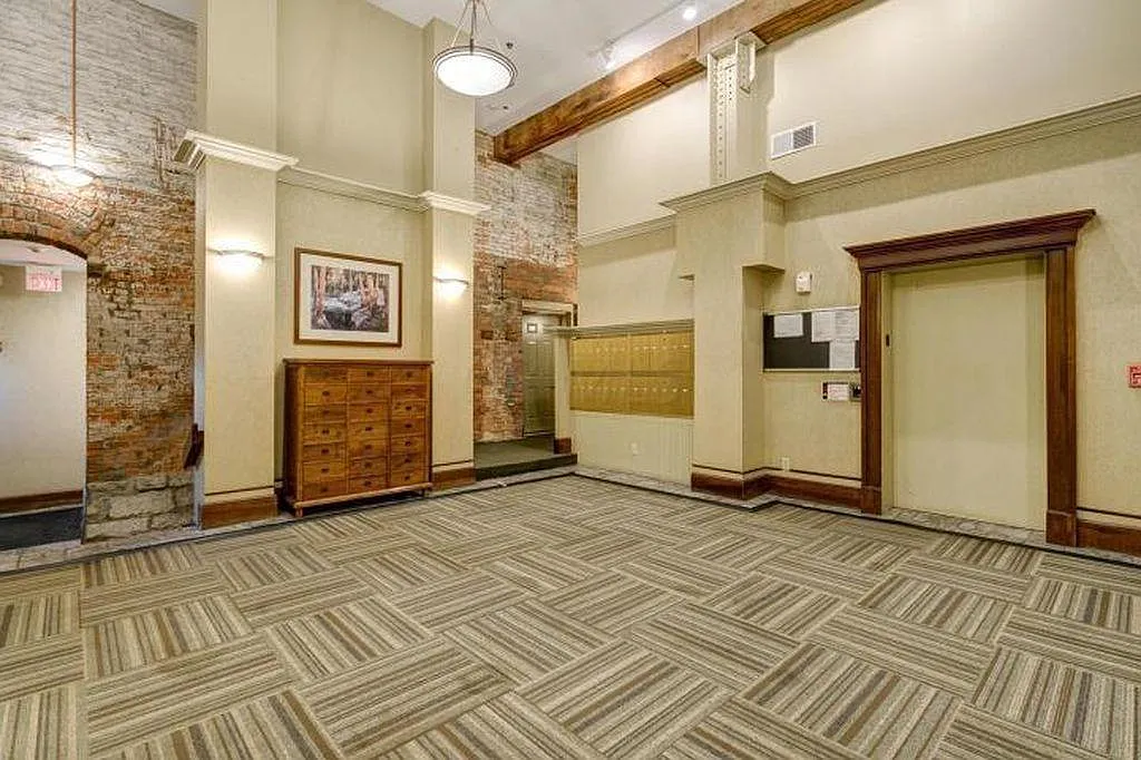 Building Photo - 544 S Front St #314