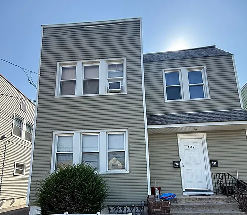 420 Bacheller Ave Photo 1
